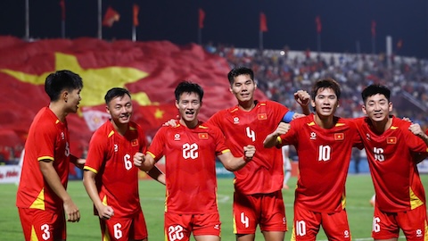 Quả bóng vàng Việt Nam 2025: Chờ những gương mặt mới